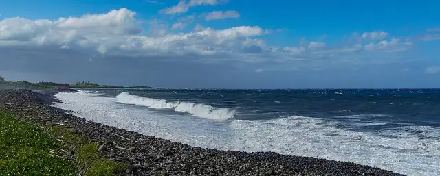 Houle bord de mer