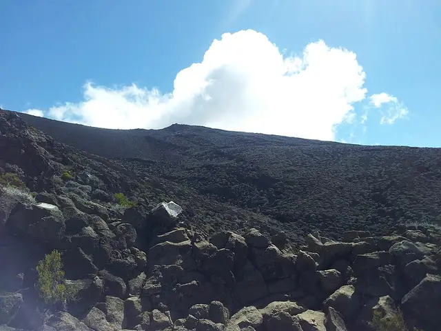 Sentier Piton des Neiges